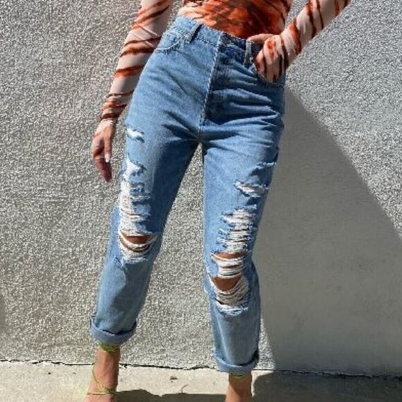 AFRM NWT Women's Ripped Distressed Dex Boyfriend Relaxed Jeans Size 27 - Picture 1 of 13